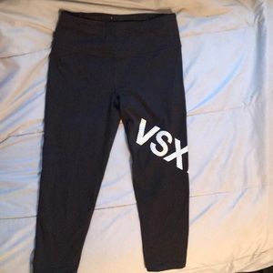 VICTORIA’S SECRET crop leggings